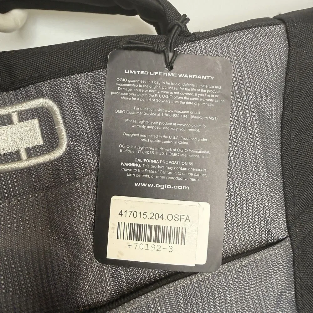 OGIO Upton Laptop Messenger Bag Black Model 417015 Des Moines Marathon Logo